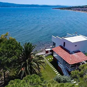  Tatil Evi Yfn Urla Seaside House